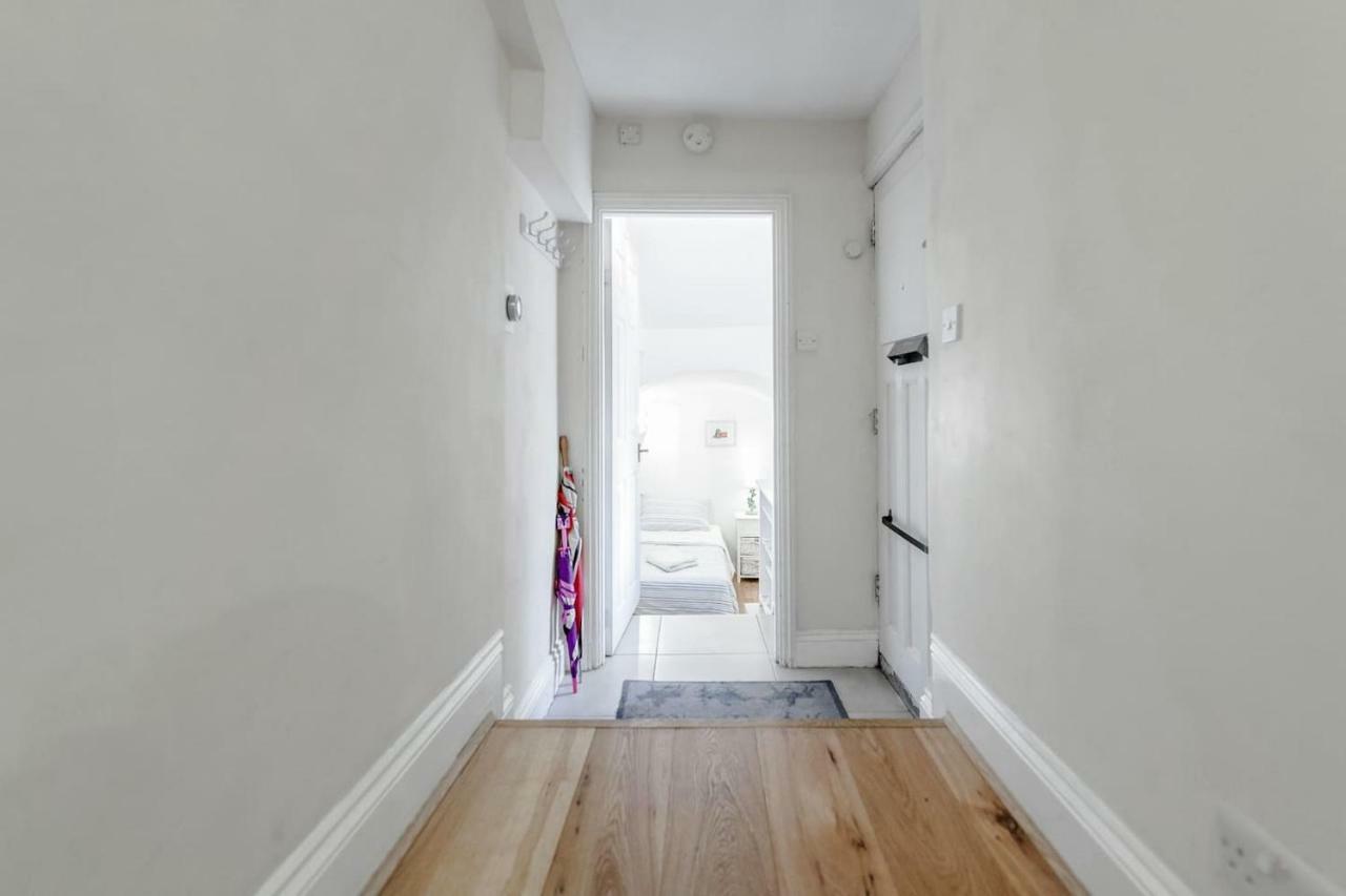 3 Bedroom Garden Flat - Central Location London Exteriör bild